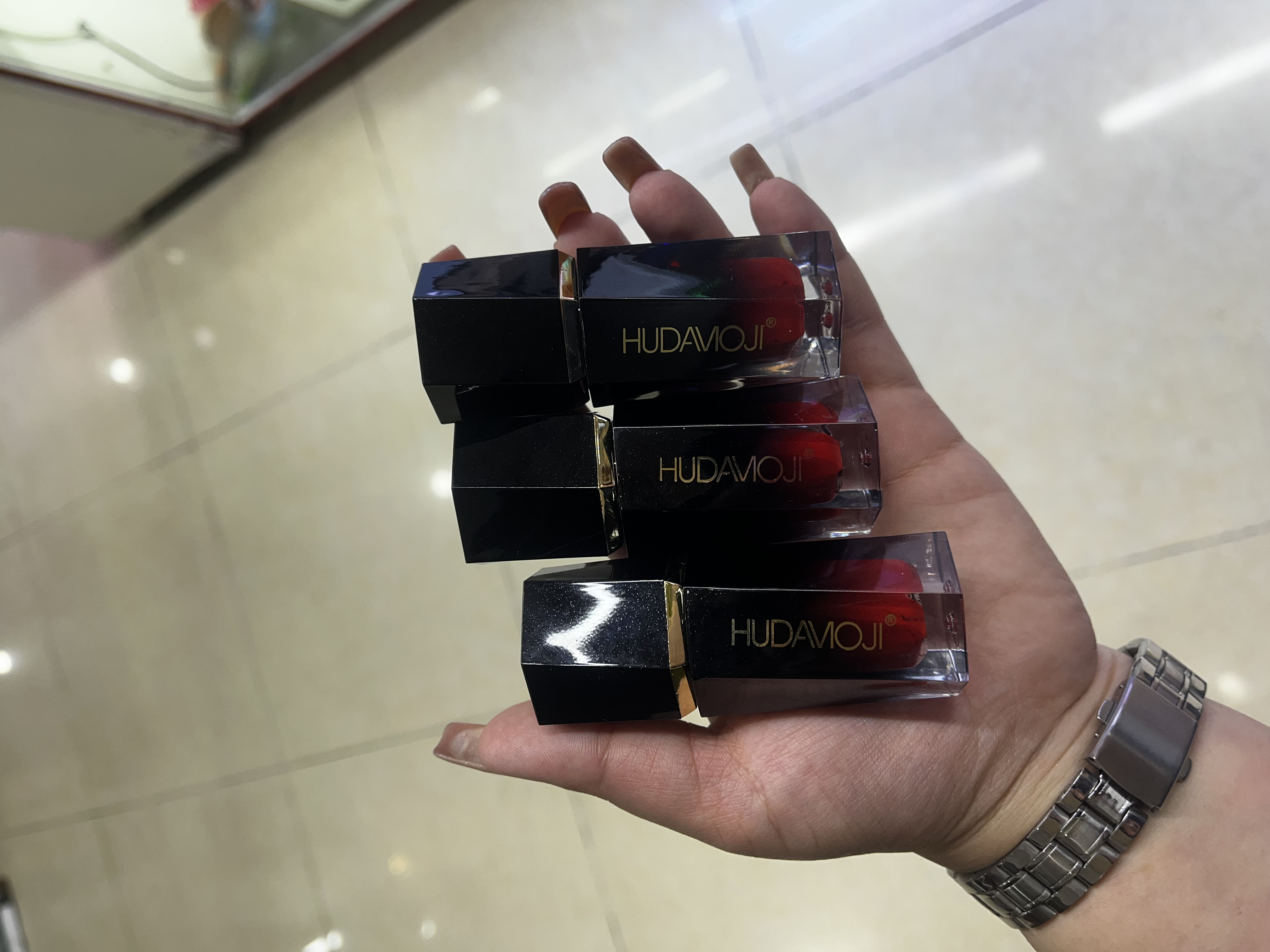رژگونه مایع طرح شیگلم